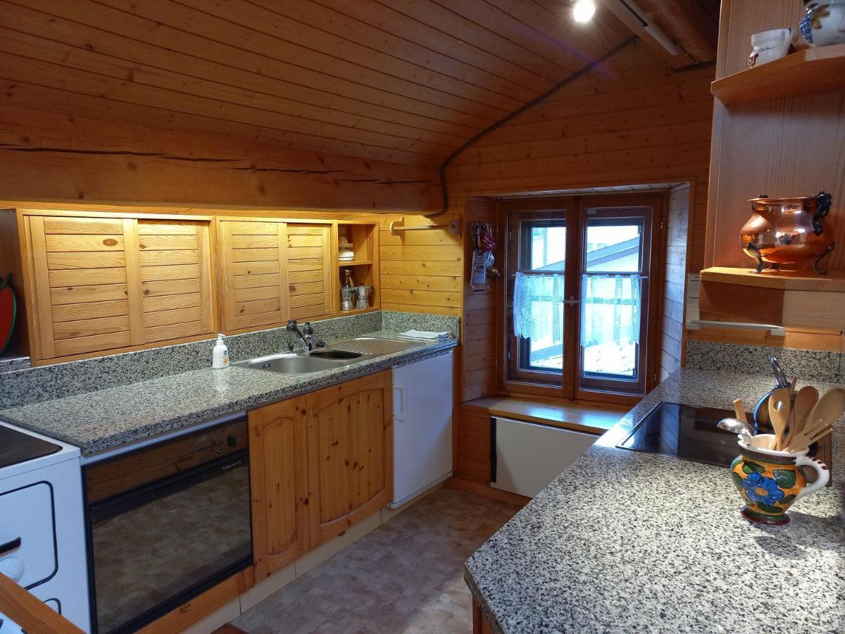 Confortevole Mansarda Di Montagna Poschiavo Eksteriør bilde