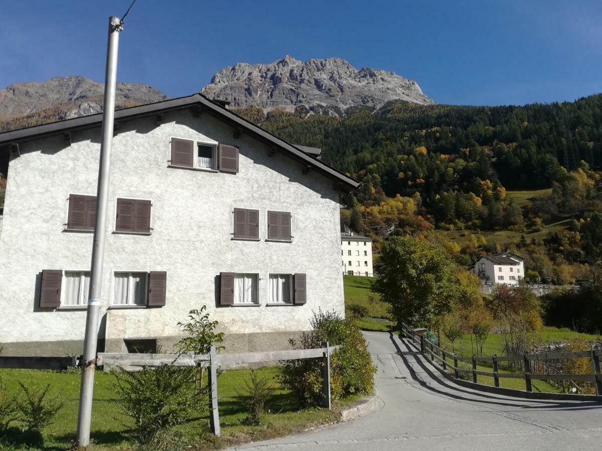 Confortevole Mansarda Di Montagna Poschiavo Eksteriør bilde